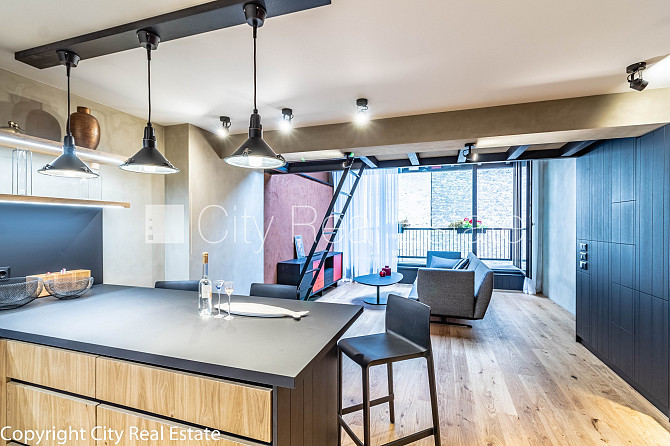 Дом во дворе, закрытый двор, место для машины, апартаменты люкс, количество спален Рига - изображение 6