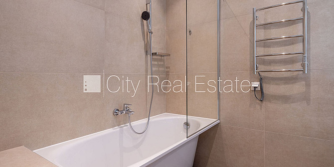 Новостройка, фасадный дом, благоустроенная озеленённая территория, возможность Юрмала - изображение 9