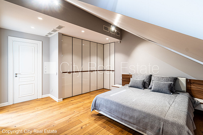 Renovēta māja, slēgts pagalms, iespēja nomāt autostāvvietu, apsargāta autostāvvieta, Rīga - foto 9