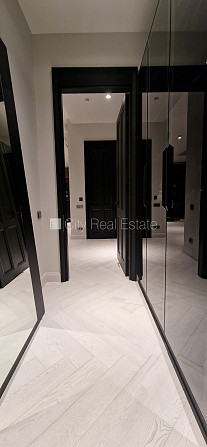 Новостройка, фасадный дом, зеленая территория, благоустроенная озеленённая Юрмала - изображение 16