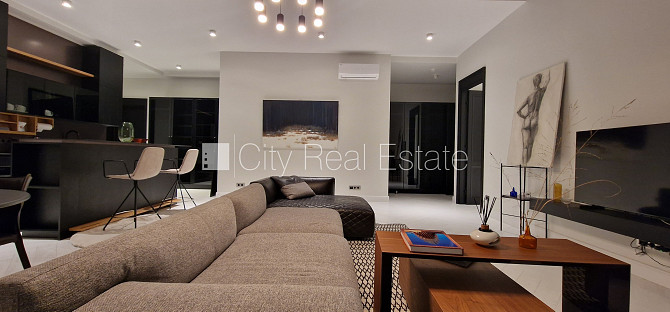 Новостройка, фасадный дом, зеленая территория, благоустроенная озеленённая Юрмала - изображение 2