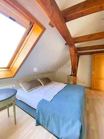 Фасадный дом, мансарда, терасса, количество спален 2 шт., изолированные комнаты 2 Рига