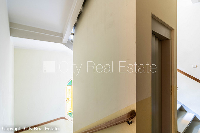 Pagalma māja, renovēta māja, luksuss apartamenti , balkons, logi vērsti mājas abās pusēs, Rīga - foto 17