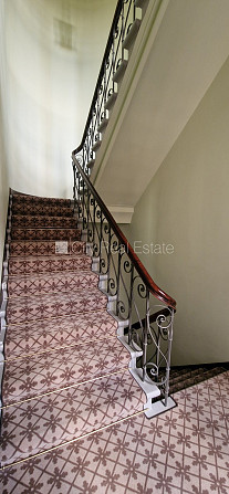 Фасадный дом, реновированный дом, благоустроенная озеленённая территория, Рига - изображение 17