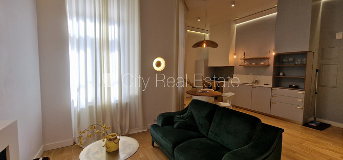 Фасадный дом, реновированный дом, благоустроенная озеленённая территория, Рига - изображение 1