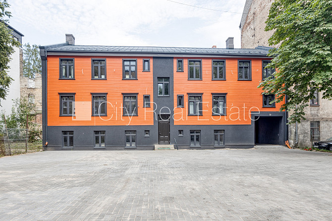 Fasādes māja, renovēta māja, energo efektīva māja, labiekārtota apzaļumota teritorija, Rīga - foto 12