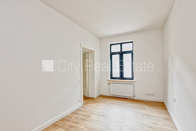 Fasādes māja, renovēta māja, energo efektīva māja, labiekārtota apzaļumota teritorija, Rīga - foto 3