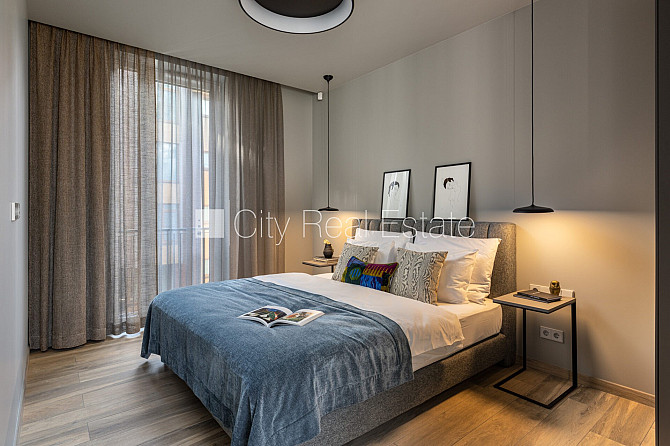 Новостройка, фасадный дом, зеленая территория, подземная стоянка, вход с улицы, Юрмала - изображение 7