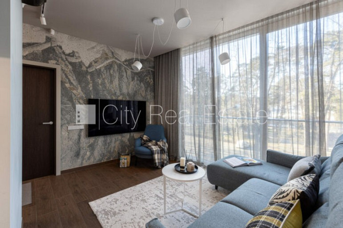 Новостройка, фасадный дом, благоустроенный озеленённый двор, подземная стоянка, Юрмала - изображение 2