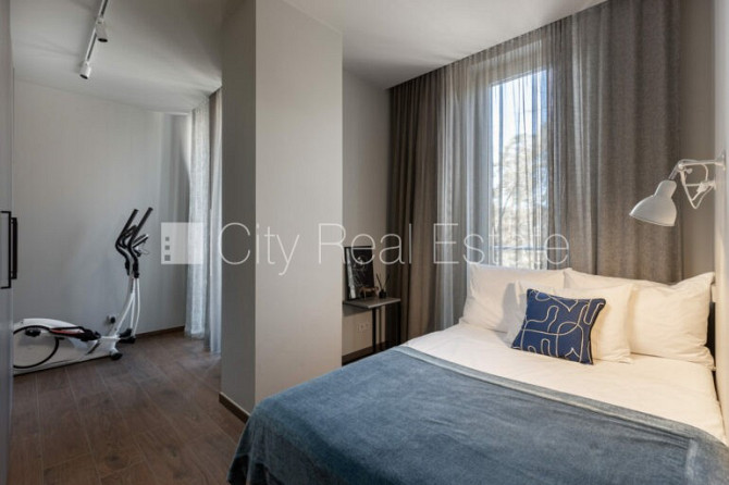 Новостройка, фасадный дом, благоустроенный озеленённый двор, подземная стоянка, Юрмала - изображение 8