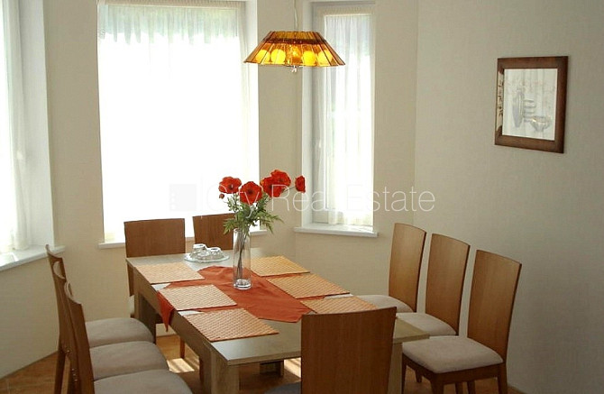 Новостройка, фасадный дом, закрытый двор, вход со двора, лифт, балкон 1,8 м2, терасса Рига - изображение 7