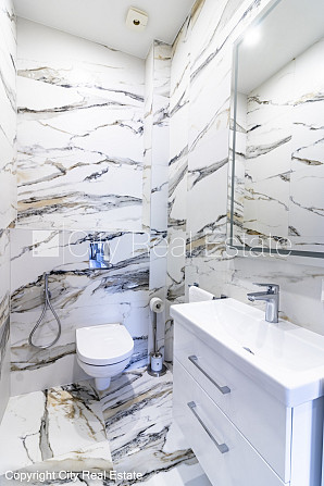 Новостройка, благоустроенная озеленённая территория, закрытая территория, Юрмала - изображение 7