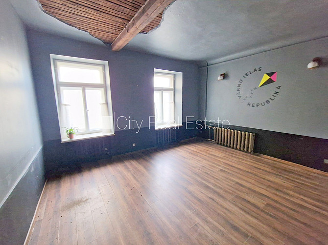 Fasādes māja, renovēta māja, ieeja no ielas, logi vērsti uz ielas pusi, gaisa ventilācijas Rīga - foto 12