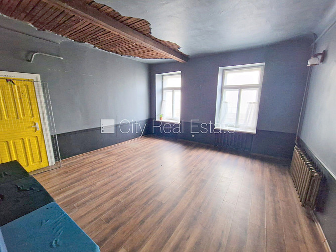 Fasādes māja, renovēta māja, ieeja no ielas, logi vērsti uz ielas pusi, gaisa ventilācijas Rīga - foto 7