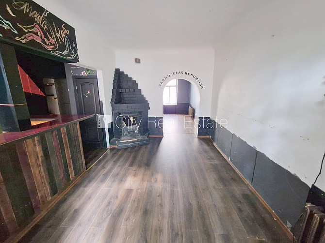 Fasādes māja, renovēta māja, ieeja no ielas, logi vērsti uz ielas pusi, gaisa ventilācijas Rīga - foto 3