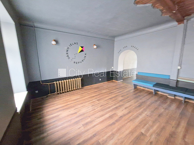 Fasādes māja, renovēta māja, ieeja no ielas, logi vērsti uz ielas pusi, gaisa ventilācijas Rīga - foto 11