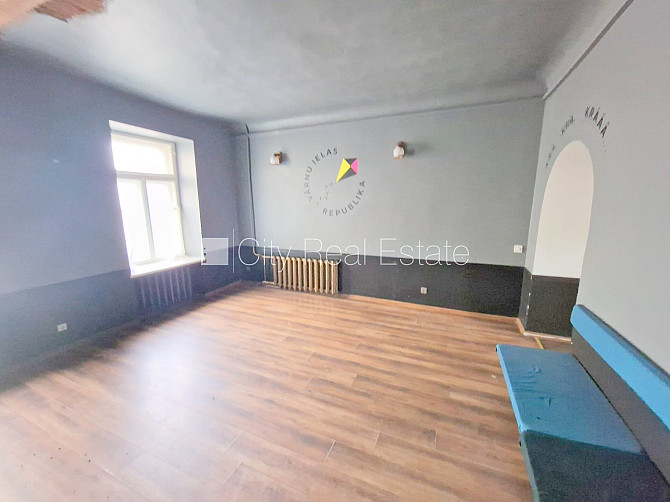 Fasādes māja, renovēta māja, ieeja no ielas, logi vērsti uz ielas pusi, gaisa ventilācijas Rīga - foto 10