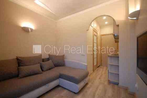 Новостройка, закрытая территория, бесплатная стоянка во дворе, охраняемая Рига