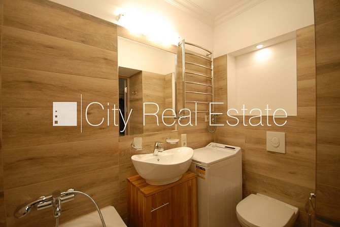 Новостройка, благоустроенная озеленённая территория, закрытый двор, территория Рига - изображение 8