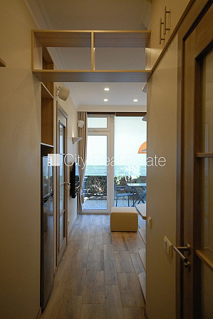 Новостройка, благоустроенная озеленённая территория, закрытый двор, территория Рига - изображение 7