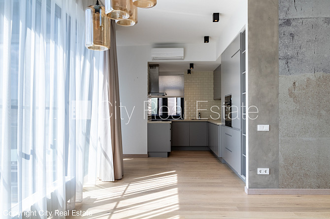 Новостройка, здание во дворе, закрытый двор, возможность аренды парковки, вход со Рига - изображение 2