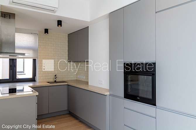 Новостройка, здание во дворе, закрытый двор, возможность аренды парковки, вход со Рига - изображение 3