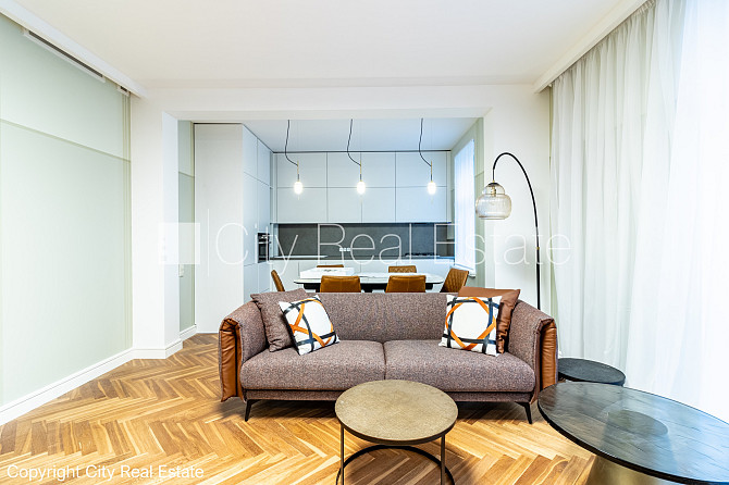 Частный дом, количество квартир в здании 4 шт., благоустроенный озеленённый двор, Рига - изображение 3