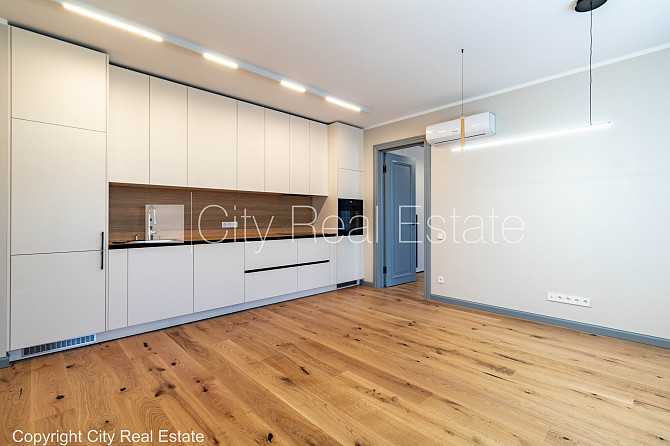 Новостройка, дом во дворе, благоустроенный озеленённый двор, возможность аренды Рига - изображение 1