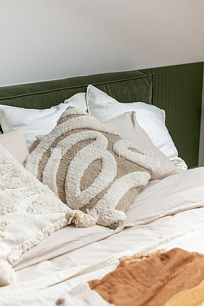 Renovēta māja, luksuss apartamenti  82 m2, ir lifts, kāpņu telpa pēc kapitālā remonta, logi Rīga - foto 11