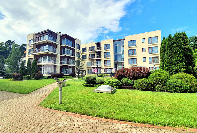 Фасадный дом, реставрированный дом, благоустроенная озеленённая территория, Рига - изображение 13