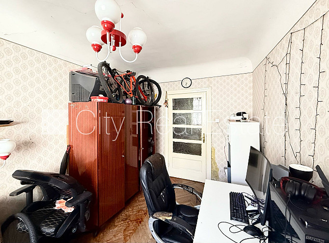 Фасадный дом, реновированный дом, благоустроенная озеленённая территория, Рига - изображение 10