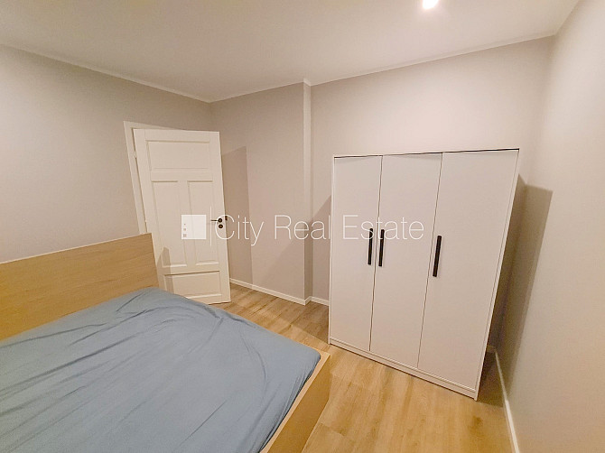 Здание во дворе, реновированный дом, закрытый двор, вход с улицы и со двора, Рига - изображение 10