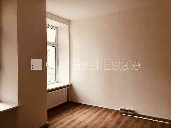 Лифт, количество спален 1 шт., смежно-изолированные комнаты, центральное Рига