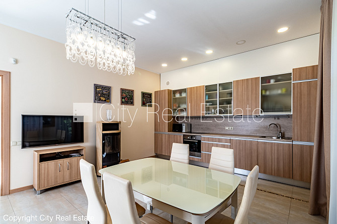 Zeme īpašumā, jaunceltne, zaļā teritorija, slēgts pagalms, teritorijas iebrauktuves vārti Jūrmala - foto 4