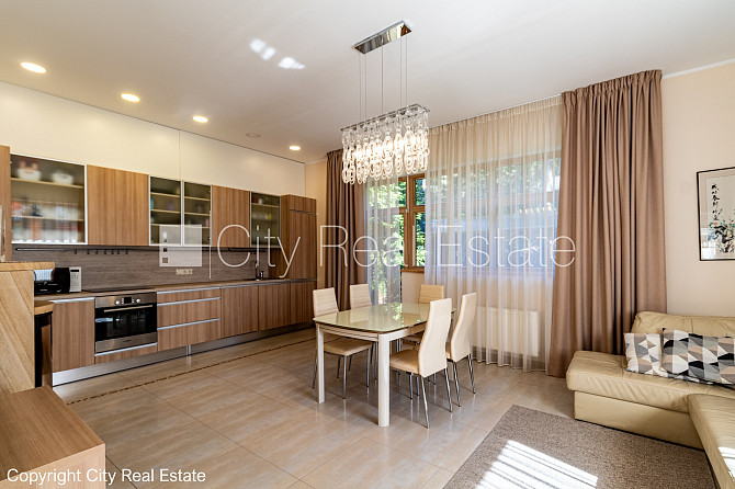 Zeme īpašumā, jaunceltne, zaļā teritorija, slēgts pagalms, teritorijas iebrauktuves vārti Jūrmala - foto 2