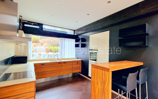 Частный дом, новостройка, благоустроенная озеленённая территория, закрытая Юрмала - изображение 8