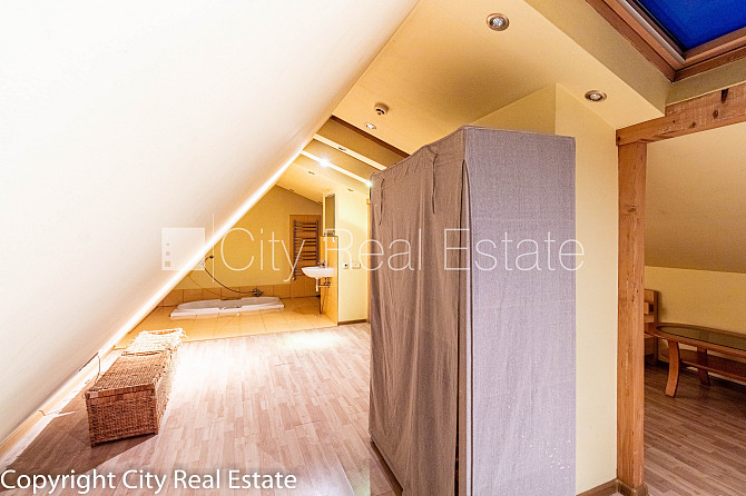 Fasādes māja, mansards, divstāvīgs, studio tipa, virtuve apvienota ar istabu, gāzes apkure, Rīga - foto 7