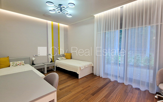 Частный дом, благоустроенная озеленённая территория, территория обнесена Юрмала - изображение 8