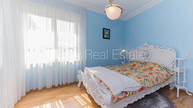 Privātmāja, labiekārtots apzaļumots pagalms, garāža vienai automašīnai, divas terases, Jūrmala - foto 8