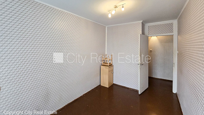 Лестничная клетка после косметического ремонта, лоджия, изолированные комнаты 2 Рига - изображение 15