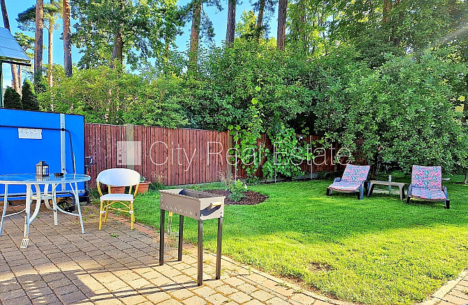 Fasādes māja, renovēta māja, fasāde ar dekoratīvo apmetumu, slēgts pagalms, ieeja no ielas Rīga - foto 2