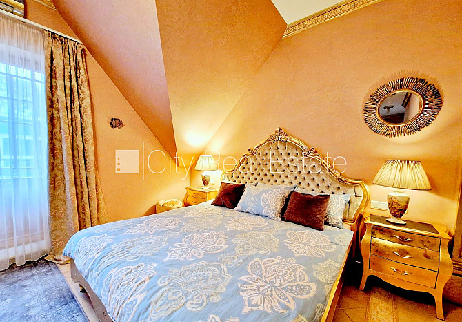 Fasādes māja, renovēta māja, fasāde ar dekoratīvo apmetumu, slēgts pagalms, ieeja no ielas Rīga - foto 12