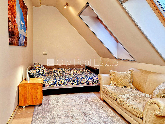 Fasādes māja, renovēta māja, fasāde ar dekoratīvo apmetumu, slēgts pagalms, ieeja no ielas Rīga - foto 17