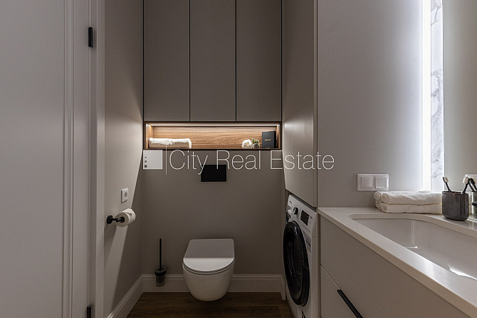 Новостройка, благоустроенный озеленённый двор, закрытый двор, подземная стоянка, Юрмала - изображение 18