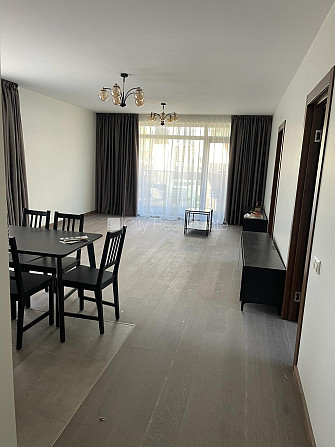 Fasādes māja, renovēta māja, fasāde ar dekoratīvo apmetumu, slēgts pagalms, ieeja no ielas Rīga - foto 4