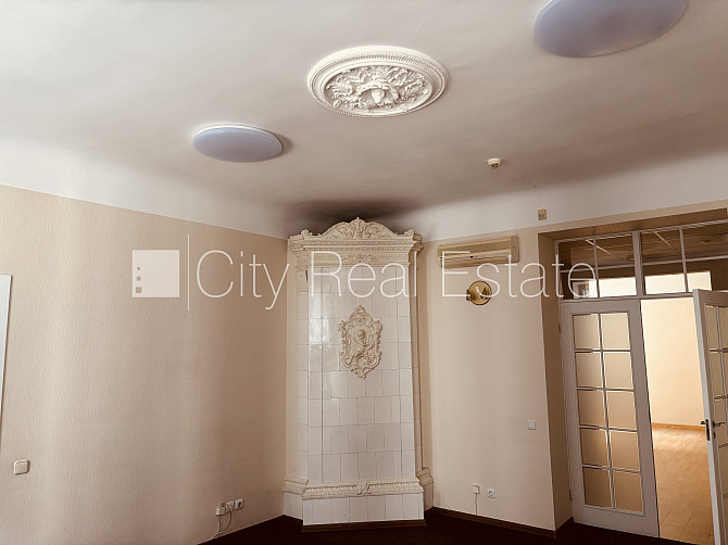 Земля в собственности, окна выходят в обе стороны дома, широкий вид из окна, Рига - изображение 3