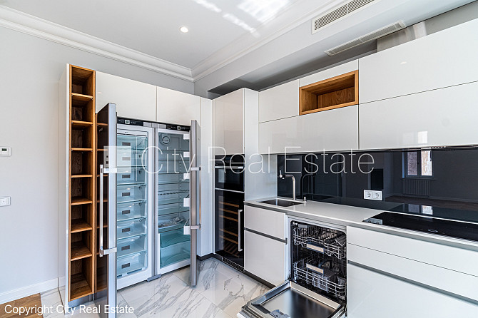 Renovēta māja, slēgts pagalms, iespēja nomāt autostāvvietu, apsargāta autostāvvieta, Rīga - foto 2