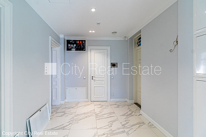 Renovēta māja, slēgts pagalms, iespēja nomāt autostāvvietu, apsargāta autostāvvieta, Rīga - foto 9