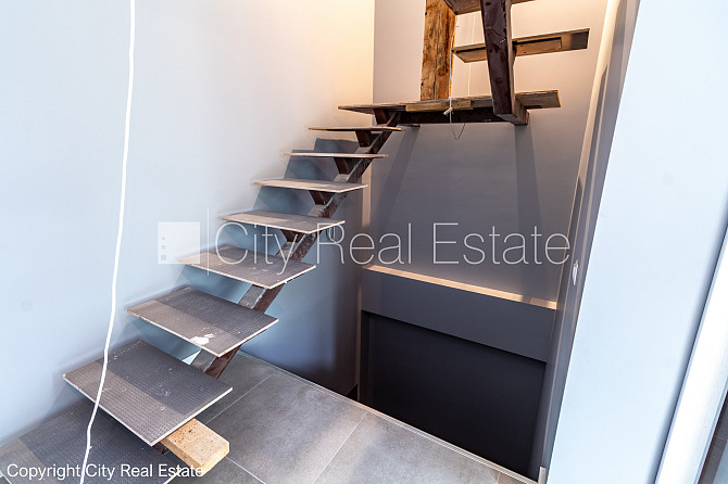 Фасадный дом, реновированный дом, фасад с декоративной штукатуркой, закрытый Рига - изображение 8