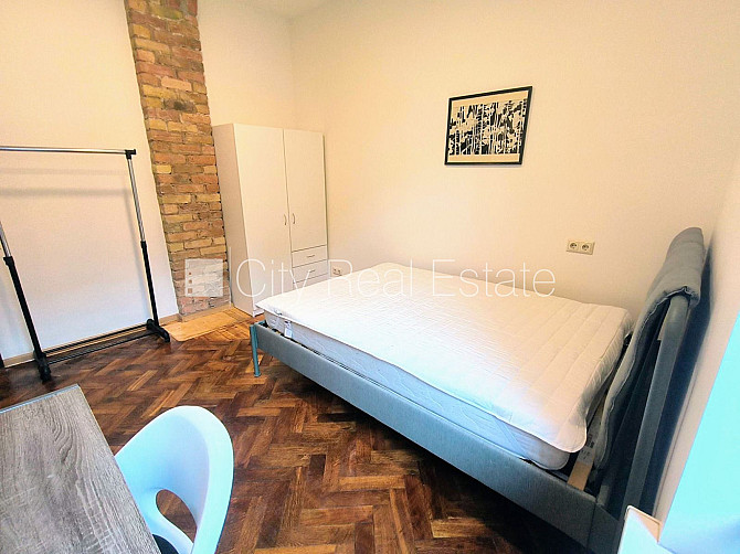 Pagalma ēka, guļamistabu skaits 3 gab., istabas izolētas 3 gab., studio tipa, virtuve apvienota Rīga - foto 6